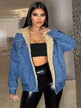 Load image into Gallery viewer, Snap Down Long Sleeve Denim Jacket