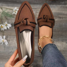 Load image into Gallery viewer, Bow Contrast Trim Point Toe Loafers