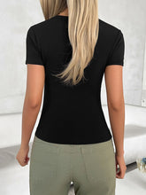 Load image into Gallery viewer, Scoop Neck Short Sleeve T-Shirt