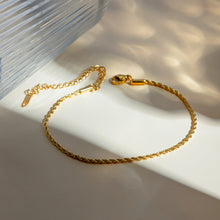 Load image into Gallery viewer, Stainless Steel Twist Chain Ankle Bracelet