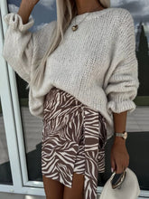 Load image into Gallery viewer, Round Neck Long Sleeve Sweater