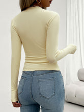 Load image into Gallery viewer, Round Neck Long Sleeve T-Shirt
