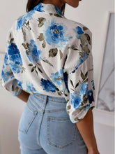 Load image into Gallery viewer, Printed Button Up Half Sleeve Shirt
