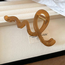 Load image into Gallery viewer, Acrylic Hair Claw Clip
