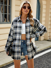 Load image into Gallery viewer, Plaid Button Up Long Sleeve Shirt
