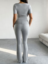 Load image into Gallery viewer, Devine Short Sleeve Top and Pants Set