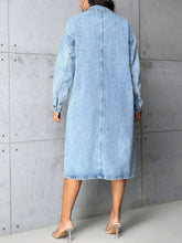Load image into Gallery viewer, Pocketed Button Up Collared Neck Denim Top