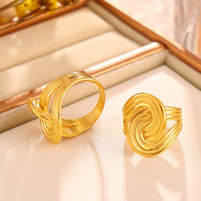Load image into Gallery viewer, 18K Gold-Plated Twisted Ring