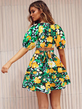 Load image into Gallery viewer, Printed Surplice Short Sleeve Dress