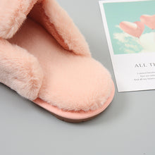 Load image into Gallery viewer, Faux Fur Slippers
