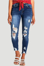 Load image into Gallery viewer, Distressed Raw Hem Jeans with Pockets