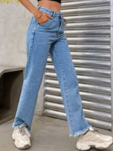 Load image into Gallery viewer, Raw Hem Jeans with Pockets