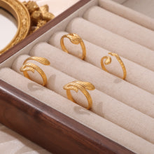 Load image into Gallery viewer, Titanium Steel Snake Shape Bypass Ring