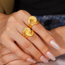 Load image into Gallery viewer, 18K Gold-Plated Twisted Ring