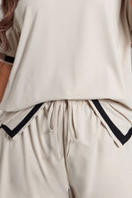 Load image into Gallery viewer, Contrast Trim Round Neck Top and Shorts Set