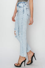 Load image into Gallery viewer, RISEN High Rise Distressed Ankle Jeans