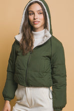 Load image into Gallery viewer, Love Tree Zip Up Cropped Hooded Sherpa Reversible Jacket