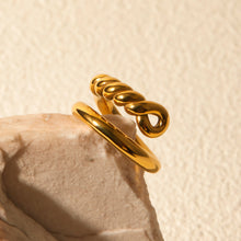Load image into Gallery viewer, Stainless Steel Knot Bypass Ring