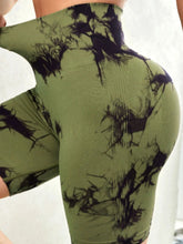 Load image into Gallery viewer, Tie-Dye High Waist Active Shorts
