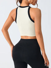 Load image into Gallery viewer, Contrast Trim Round Neck Active Tank