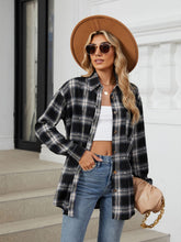 Load image into Gallery viewer, Plaid Button Up Long Sleeve Shirt