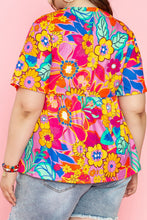 Load image into Gallery viewer, Plus Size Printed Round Neck Short Sleeve Top