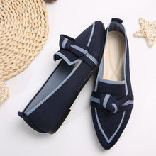 Load image into Gallery viewer, Bow Contrast Trim Point Toe Loafers