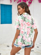 Load image into Gallery viewer, Printed Collared Neck Short Sleeve Shirt