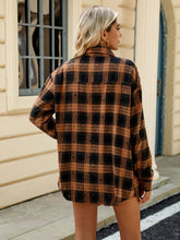 Load image into Gallery viewer, Plaid Button Up Long Sleeve Shirt