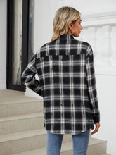 Load image into Gallery viewer, Plaid Button Up Long Sleeve Shirt