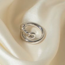 Load image into Gallery viewer, Stainless Steel Knot Bypass Ring
