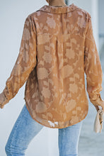Load image into Gallery viewer, Textured Collared Neck Curved Hem Shirt