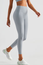 Load image into Gallery viewer, Wide Waistband Sports Leggings with Pockets