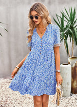 Load image into Gallery viewer, Floral Buttoned Puff Sleeve Dress