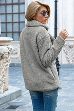 Load image into Gallery viewer, Full Size Lapel Collar Sherpa Coat