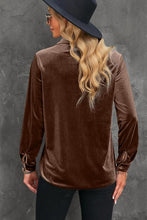 Load image into Gallery viewer, Button Up Collared Neck Long Sleeve Velvet Shirt