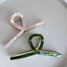 Load image into Gallery viewer, Acetate Hair Claw Clip