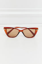 Load image into Gallery viewer, Full Rim Sunglasses