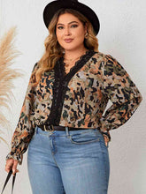Load image into Gallery viewer, Plus Size Lace Trim Flounce Sleeve Blouse