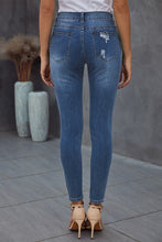 Load image into Gallery viewer, Vintage Skinny Ripped Jeans