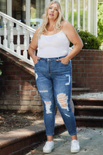 Load image into Gallery viewer, Plus Size Distressed Skinny Jeans