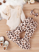 Load image into Gallery viewer, Baby Girl Lace Detail Round Neck Bodysuit and Bow Pants Set