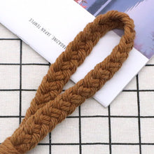 Load image into Gallery viewer, Assorted 4-Piece Macrame Keychain