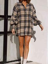 Load image into Gallery viewer, Plaid Lantern Sleeve Shirt