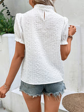Load image into Gallery viewer, Spliced Lace Short Sleeve Top