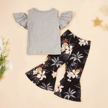 Load image into Gallery viewer, Baby Girl HELLO SUMMER Graphic Top and Floral Flare Pants Set