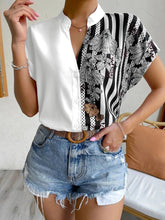 Load image into Gallery viewer, Contrast Color Buttoned Shirt