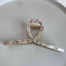 Load image into Gallery viewer, Acetate Hair Claw Clip