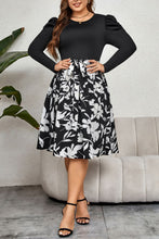 Load image into Gallery viewer, Plus Size Round Neck Puff Sleeve Printed Dress