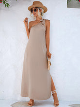 Load image into Gallery viewer, One-Shoulder Slit Maxi Dress